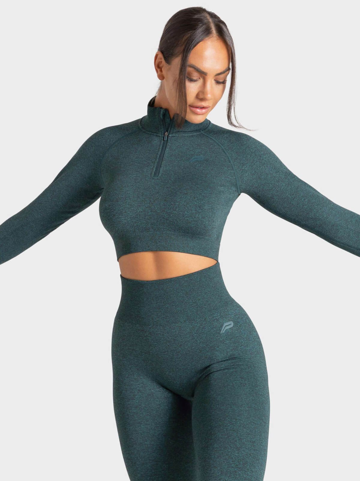 Seamless Crop Zip – Image 3