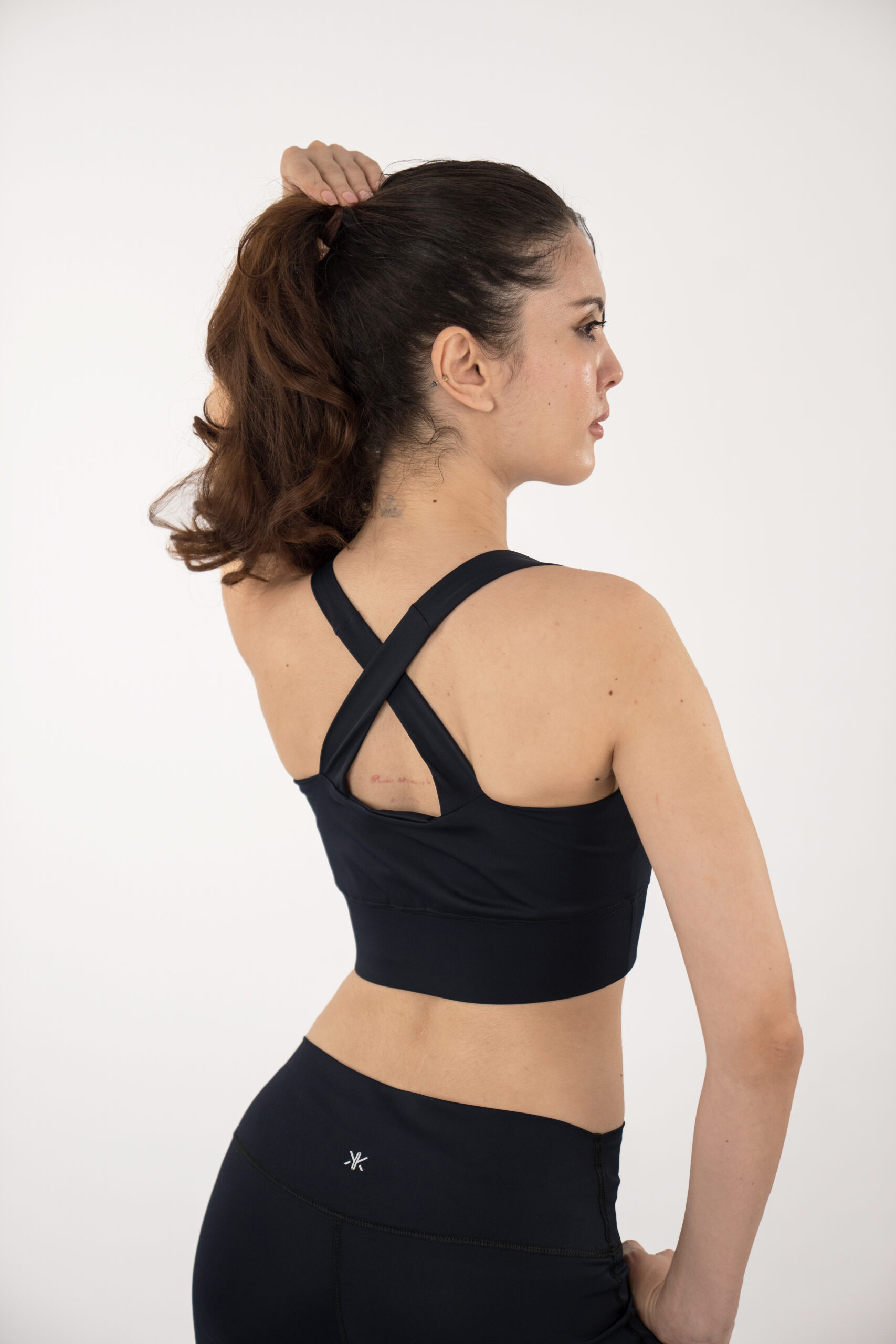 The Flex Cross-Back Bra — Black Navy – Image 2