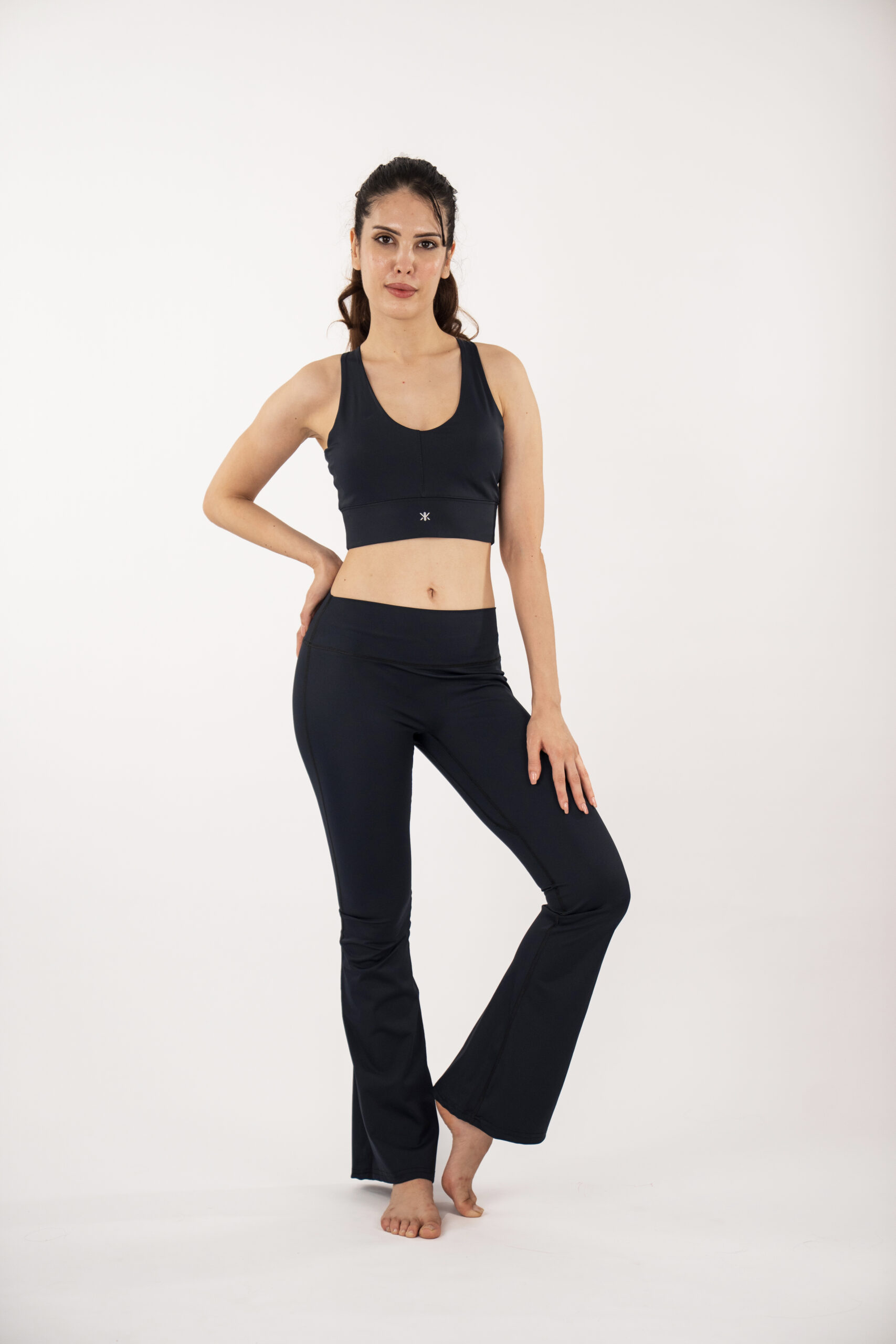 The Mid-Rise Flex Bootcut Legging — Black Navy