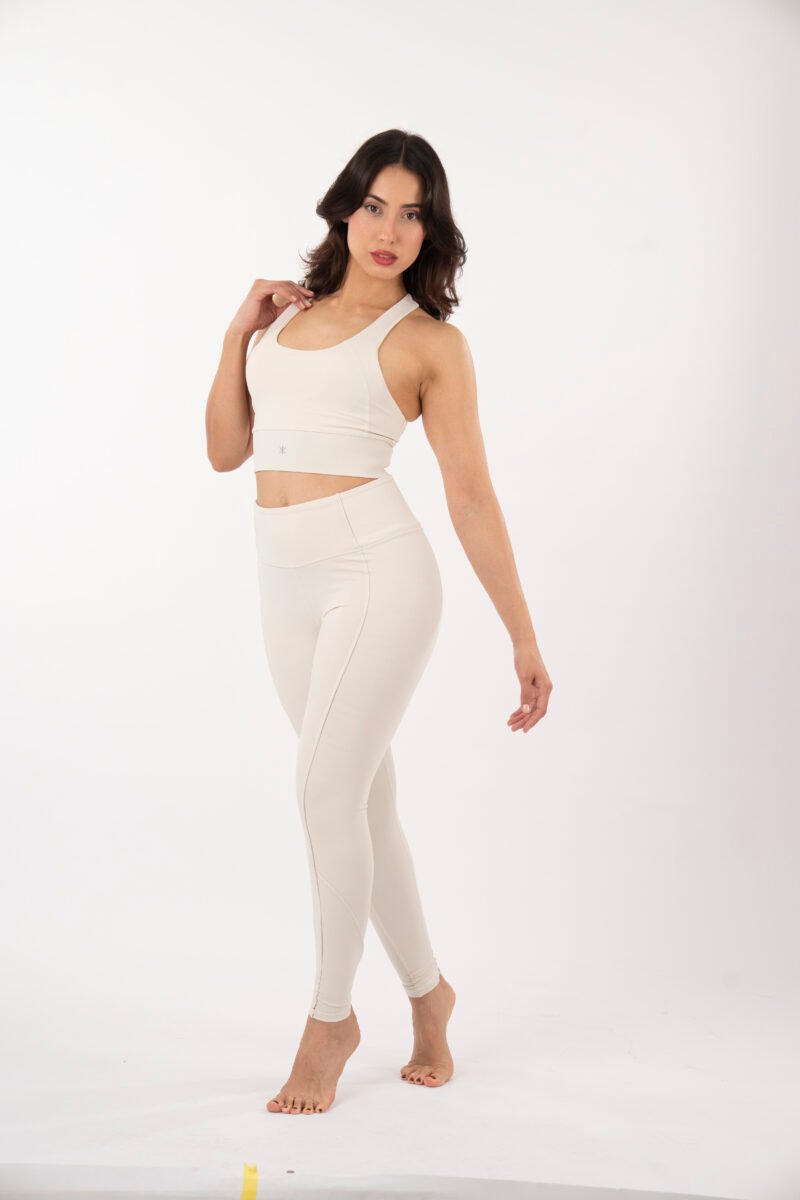 The Apex Legging — Off White