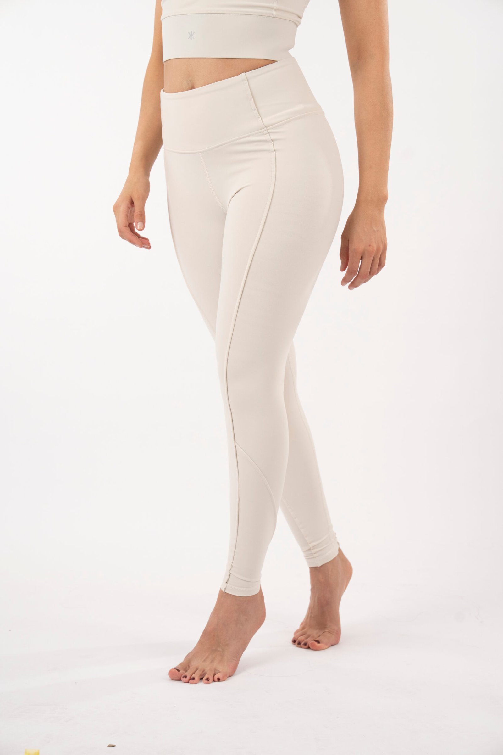 The Apex Legging — Off White – Image 2